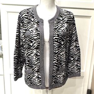 Chico's Black and White Zebra Sweater Cardigan (Size 2 Chicos size chart) 12 USA